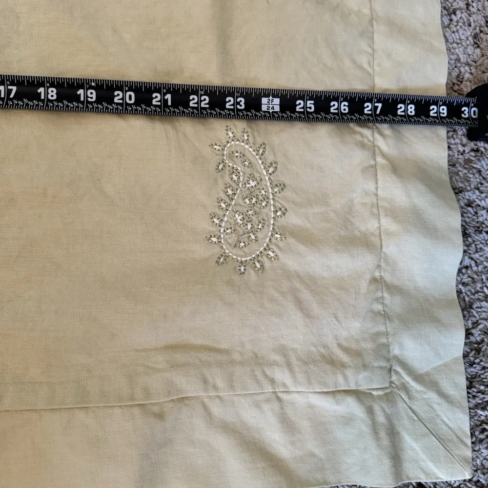 Pottery‎ Barn Standard Pillow Shams Set Of 2 25x29 Creamy Yellow Linen Paisley